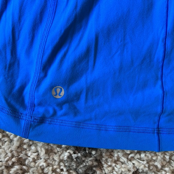 Luluemon turtleneck 6 - Picture 5 of 7